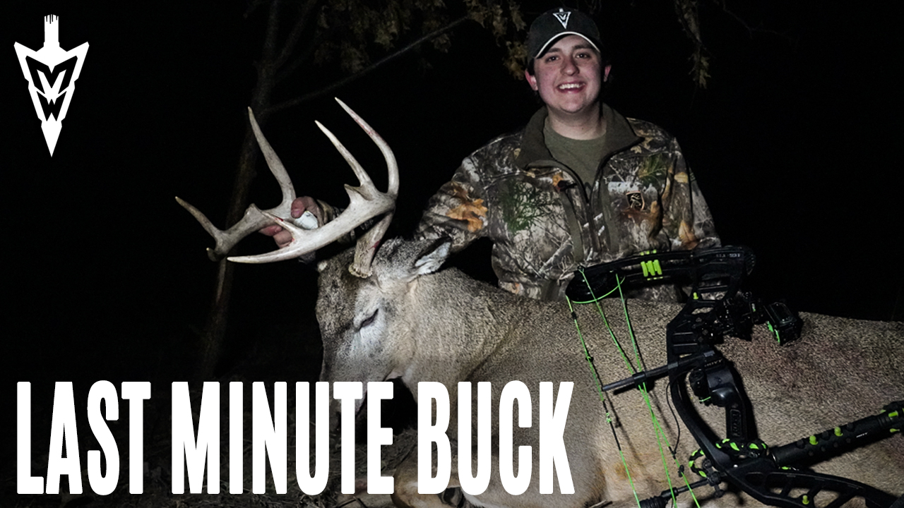 12-9-19: Intern Finally Tags Trophy, Early December Action | Midwest Whitetail