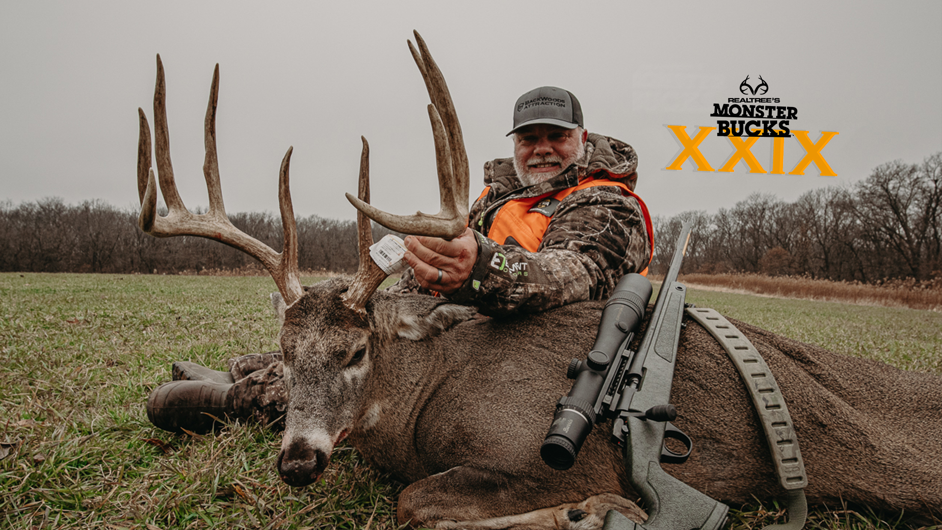Keith Burgess' Black Powder Iowa Buck | Monster Bucks 2021
