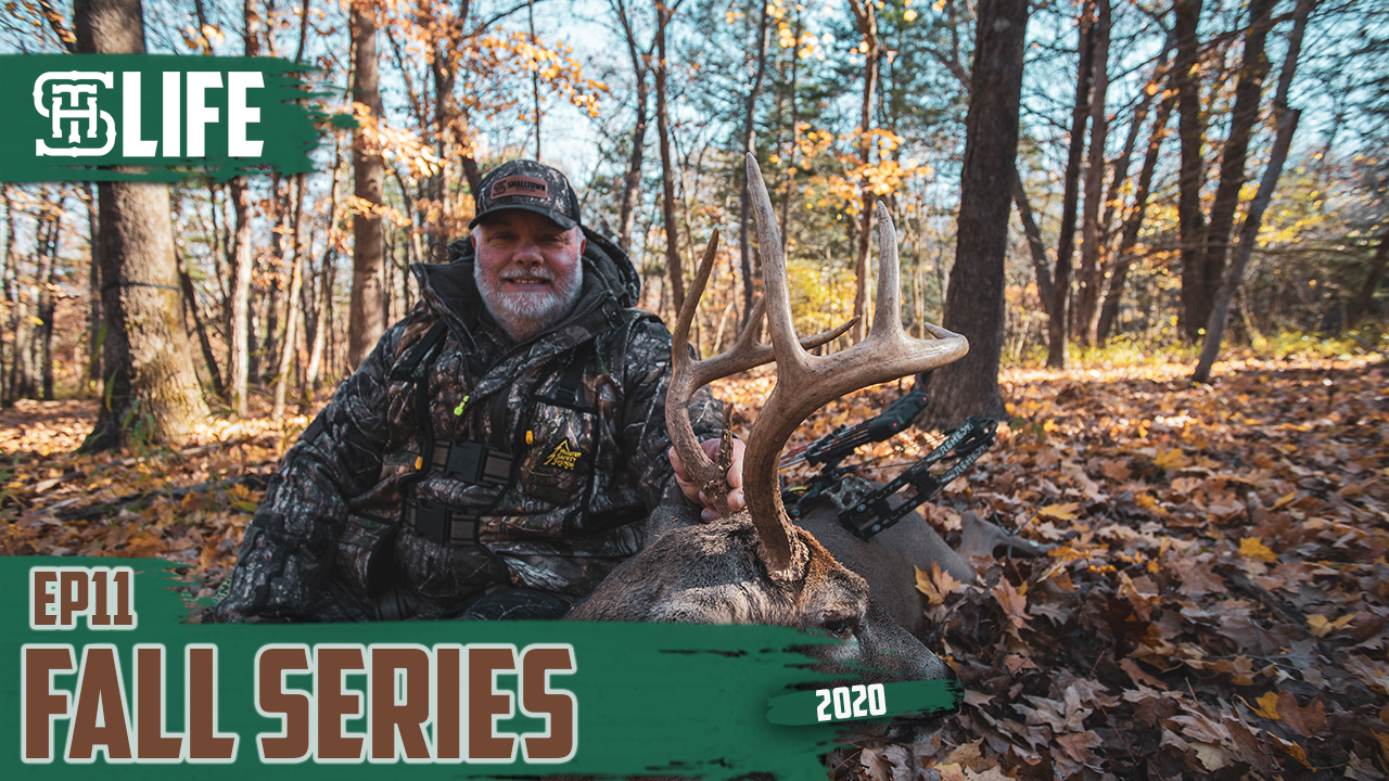 Bowhunting Rutting Bucks | Small Town Life (2021) | Small Town Hunting