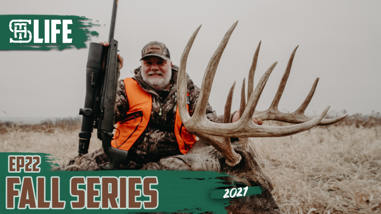 A Big Clean Typical Hits the Dirt | Small Town Life (2021) | Small Town Hunting