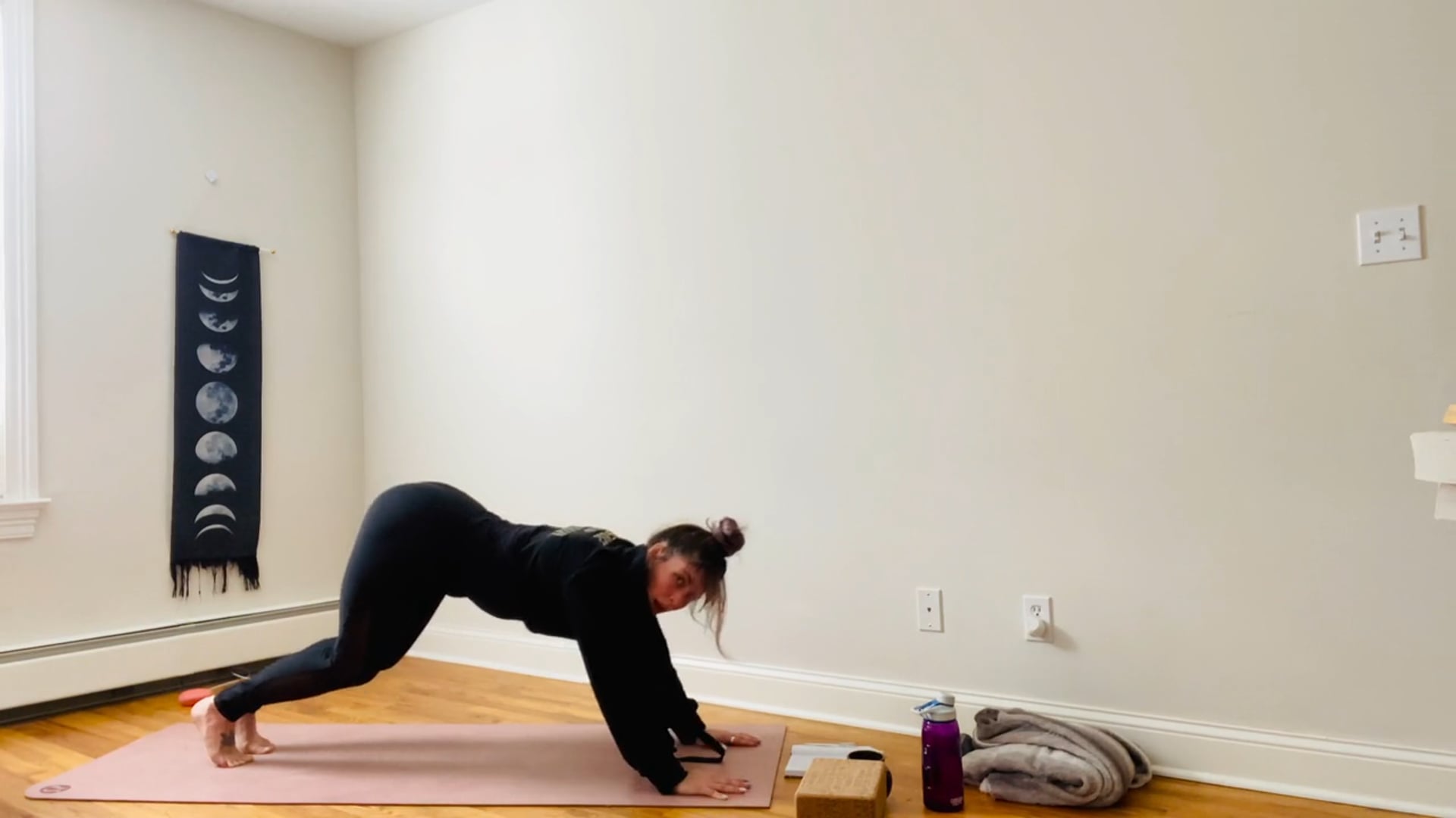 40min Flow w| Mariah