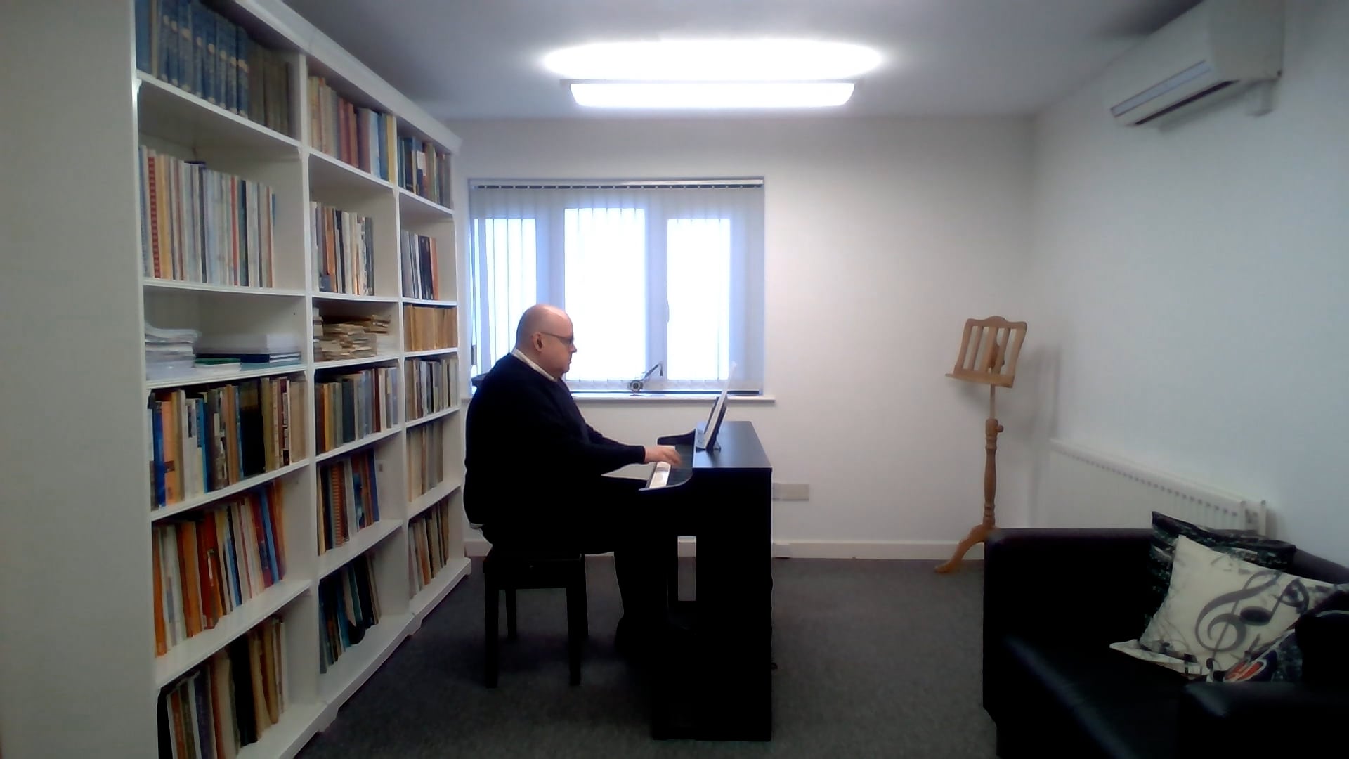 My Lady's Pavan - Piano Accompaniment (80BPM)