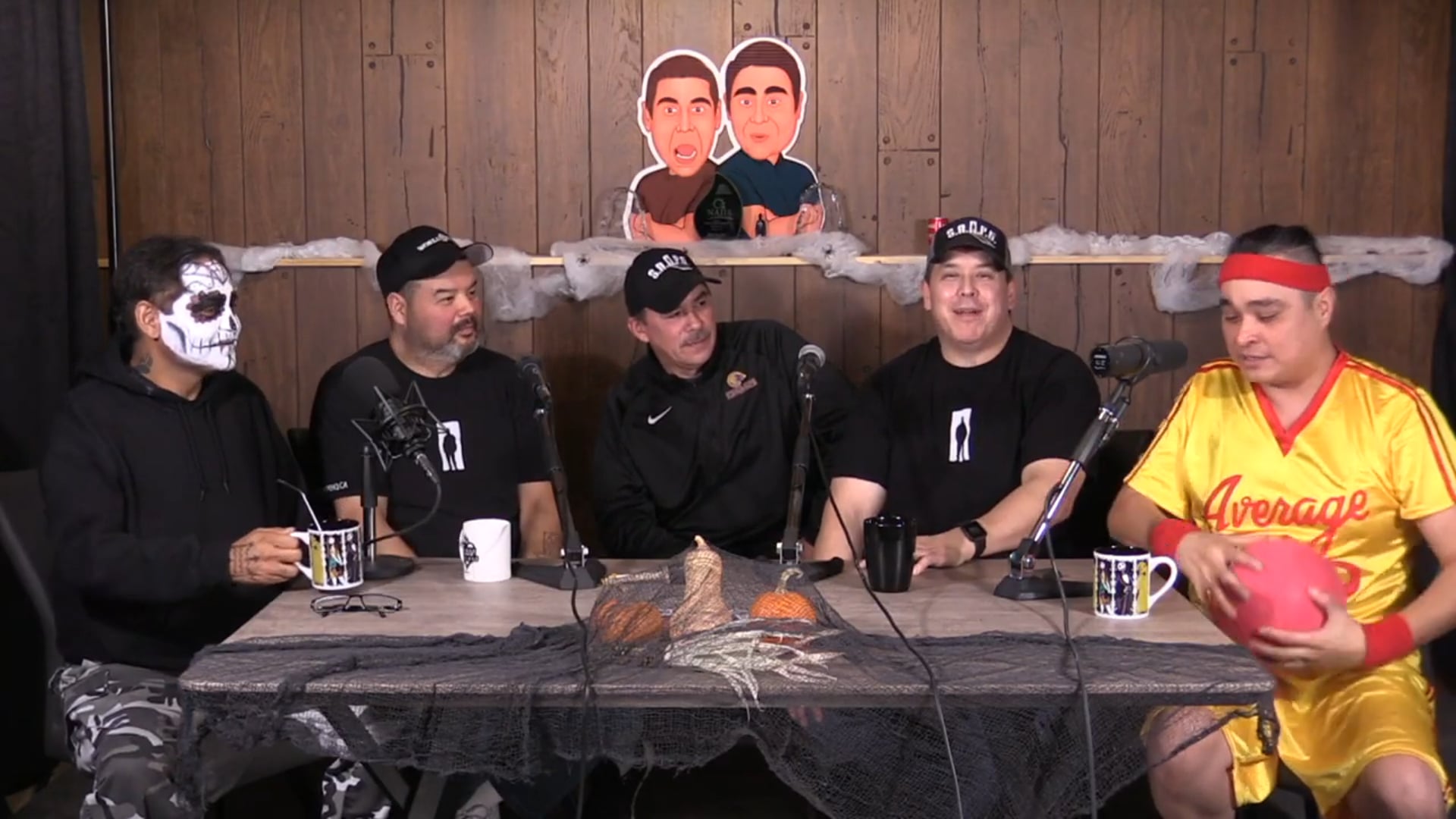 S1E9 - Halloween Special