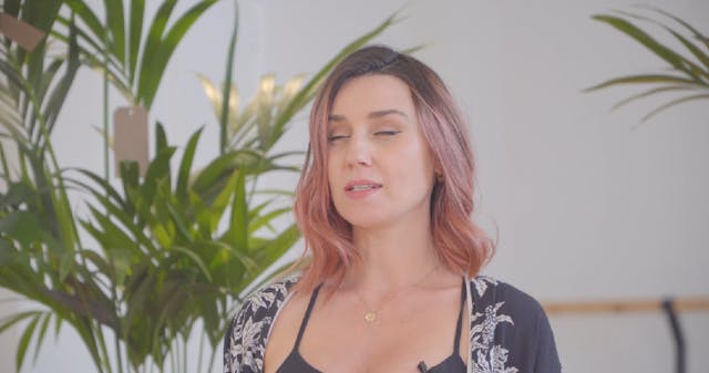 10 minute Calming Meditation - Lee