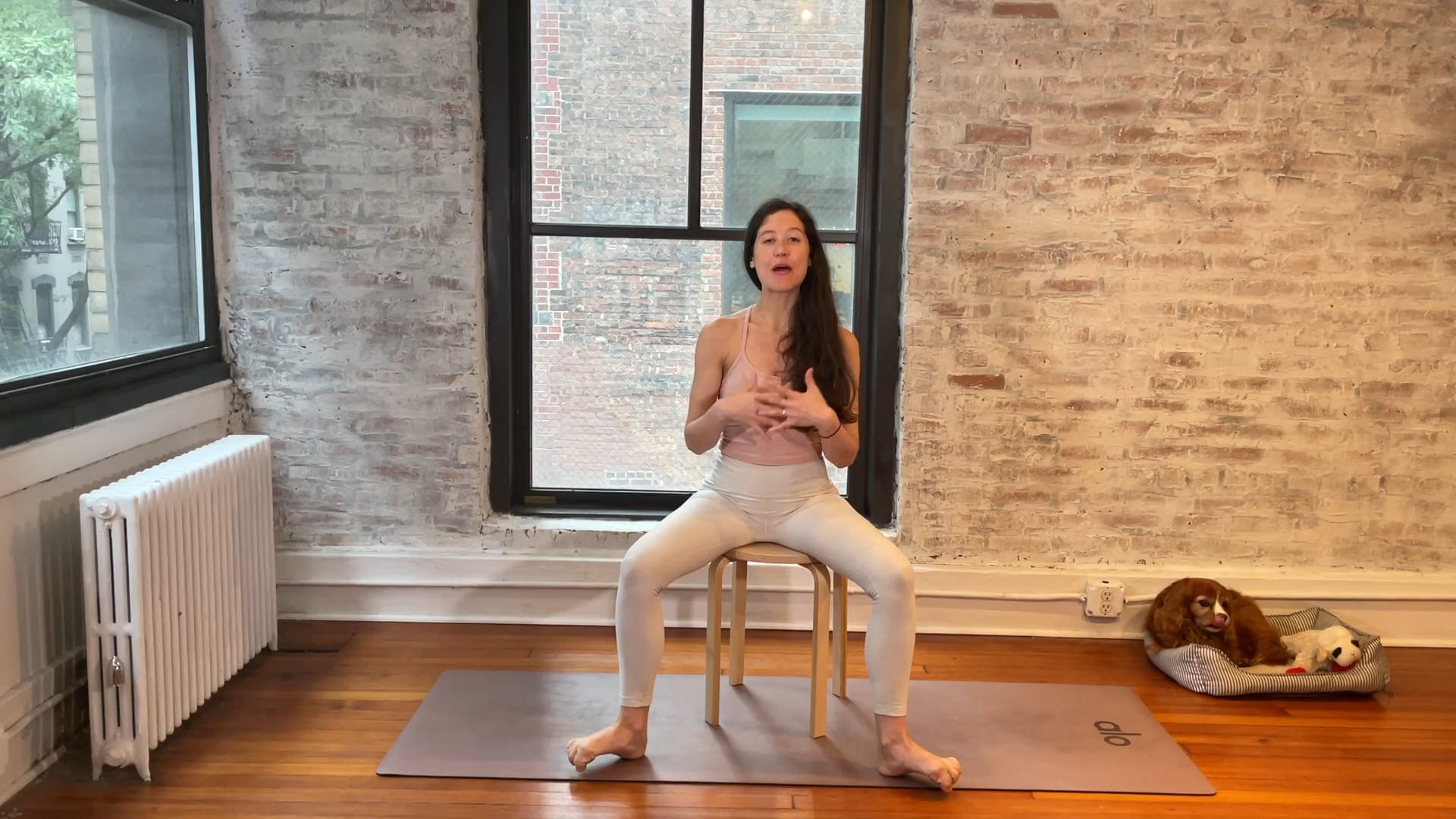 pelvic floor strength // hypopressive breathing