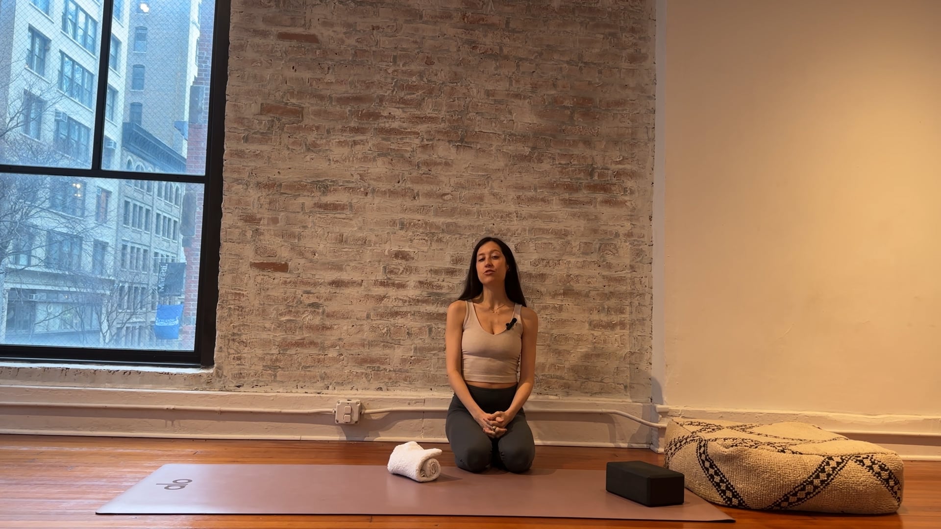 30. Hip External and Internal Rotation