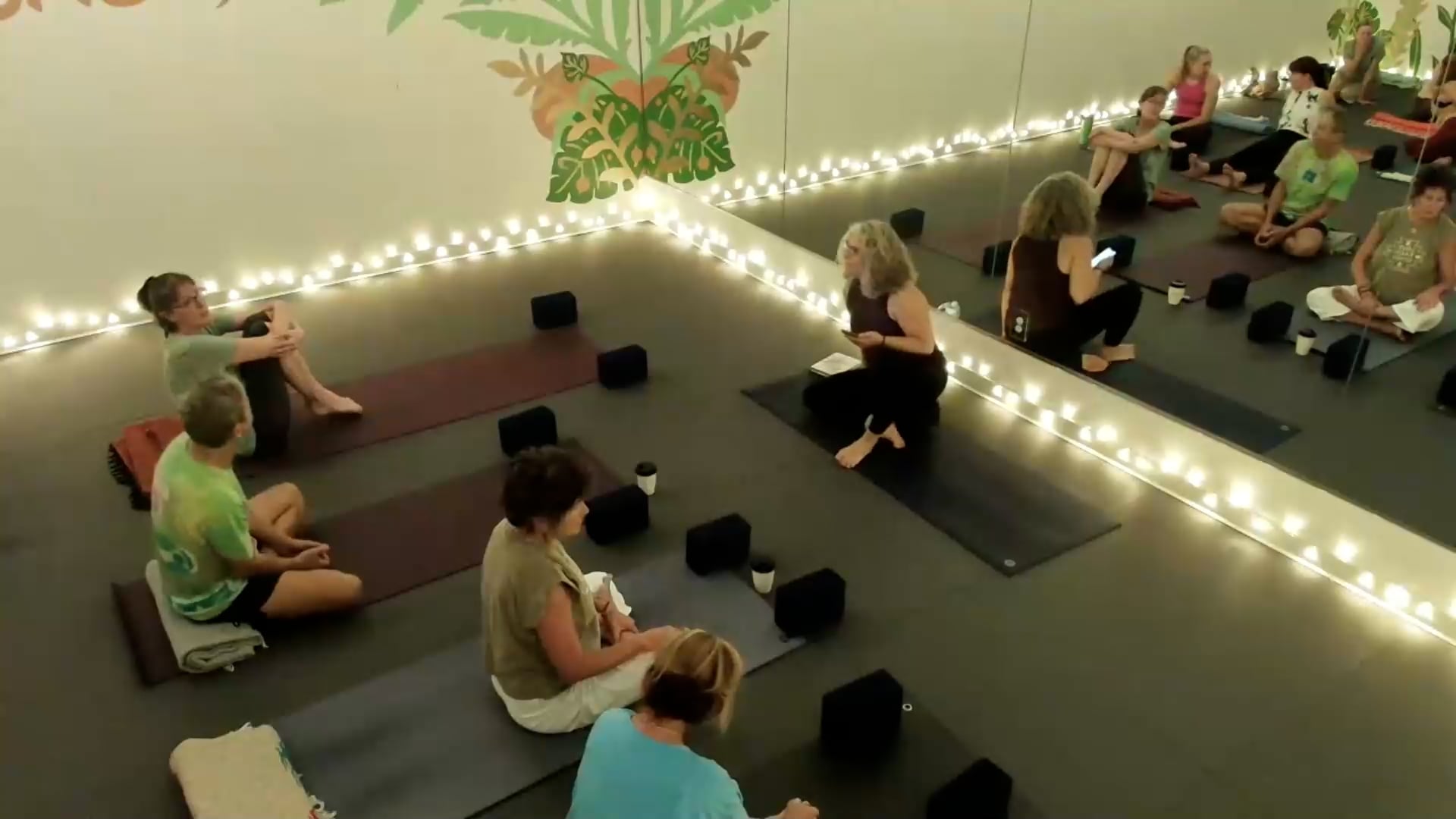 The Retreat: Yoga & Soulful Fitness Video