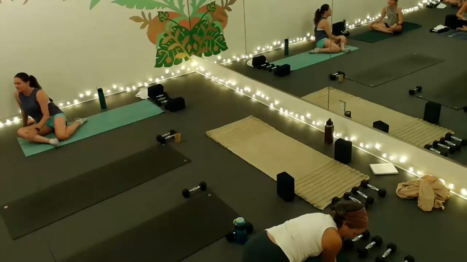 The Retreat: Yoga & Soulful Fitness Video