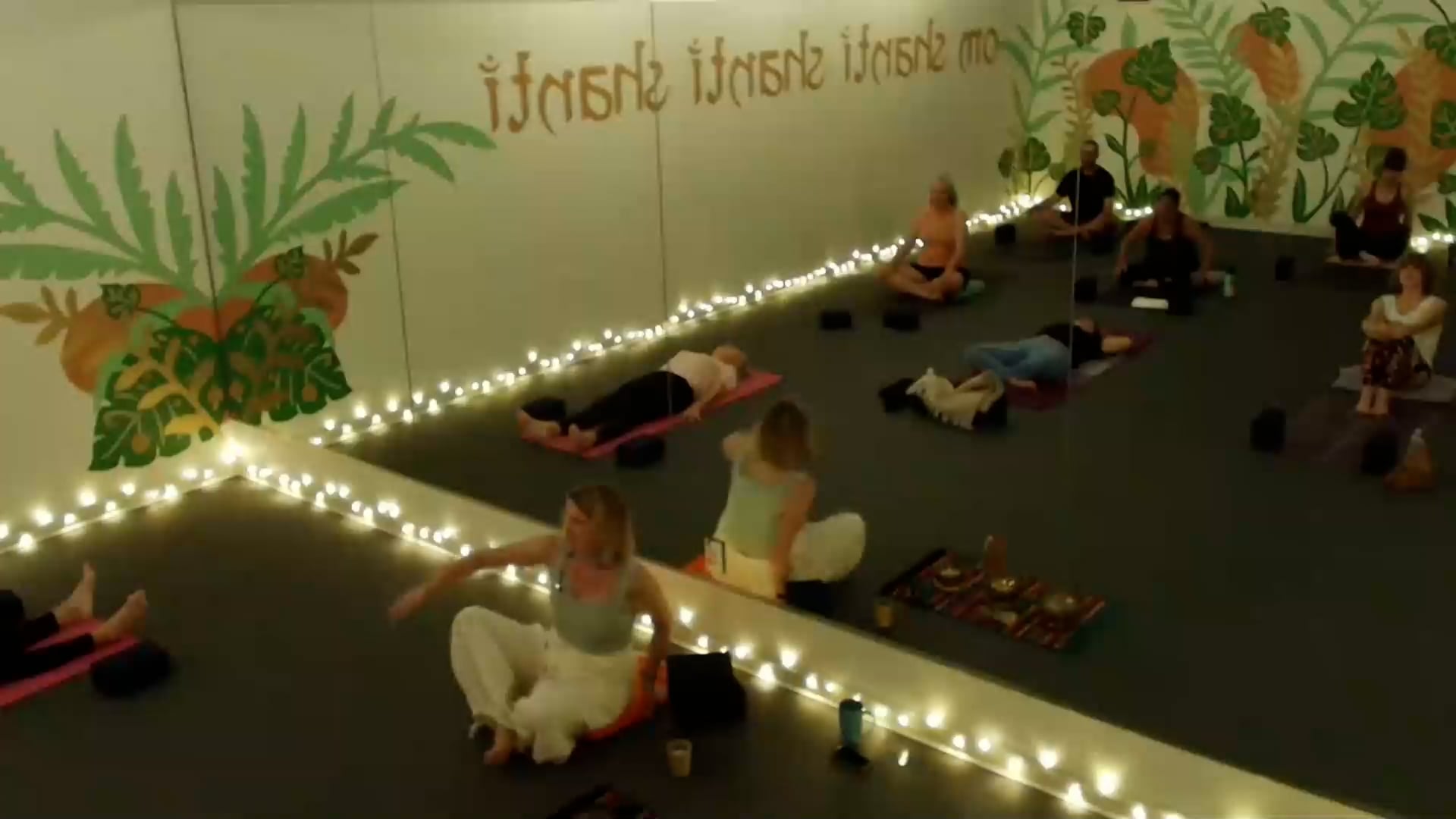 The Retreat: Yoga & Soulful Fitness Video