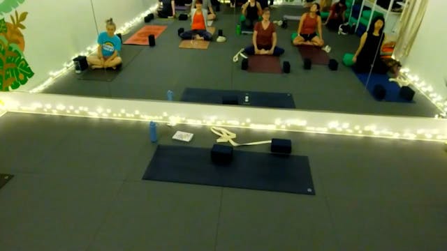 Sunday 9:00am  - Gentle Flow - Rachel...