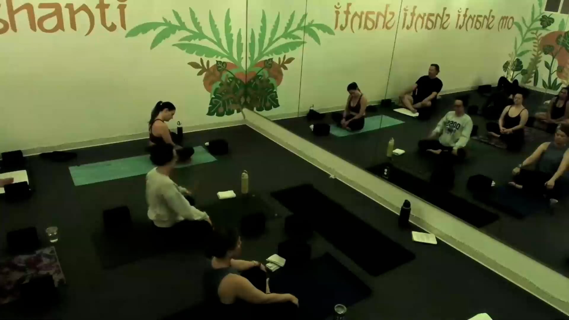 The Retreat: Yoga & Soulful Fitness Video