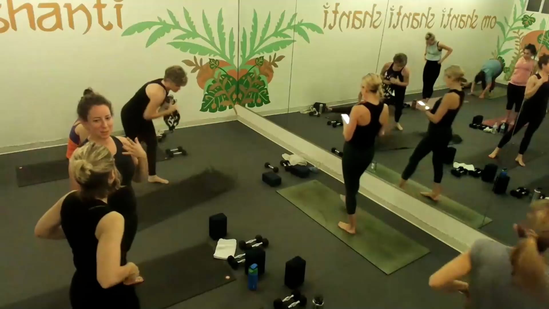 The Retreat: Yoga & Soulful Fitness Video