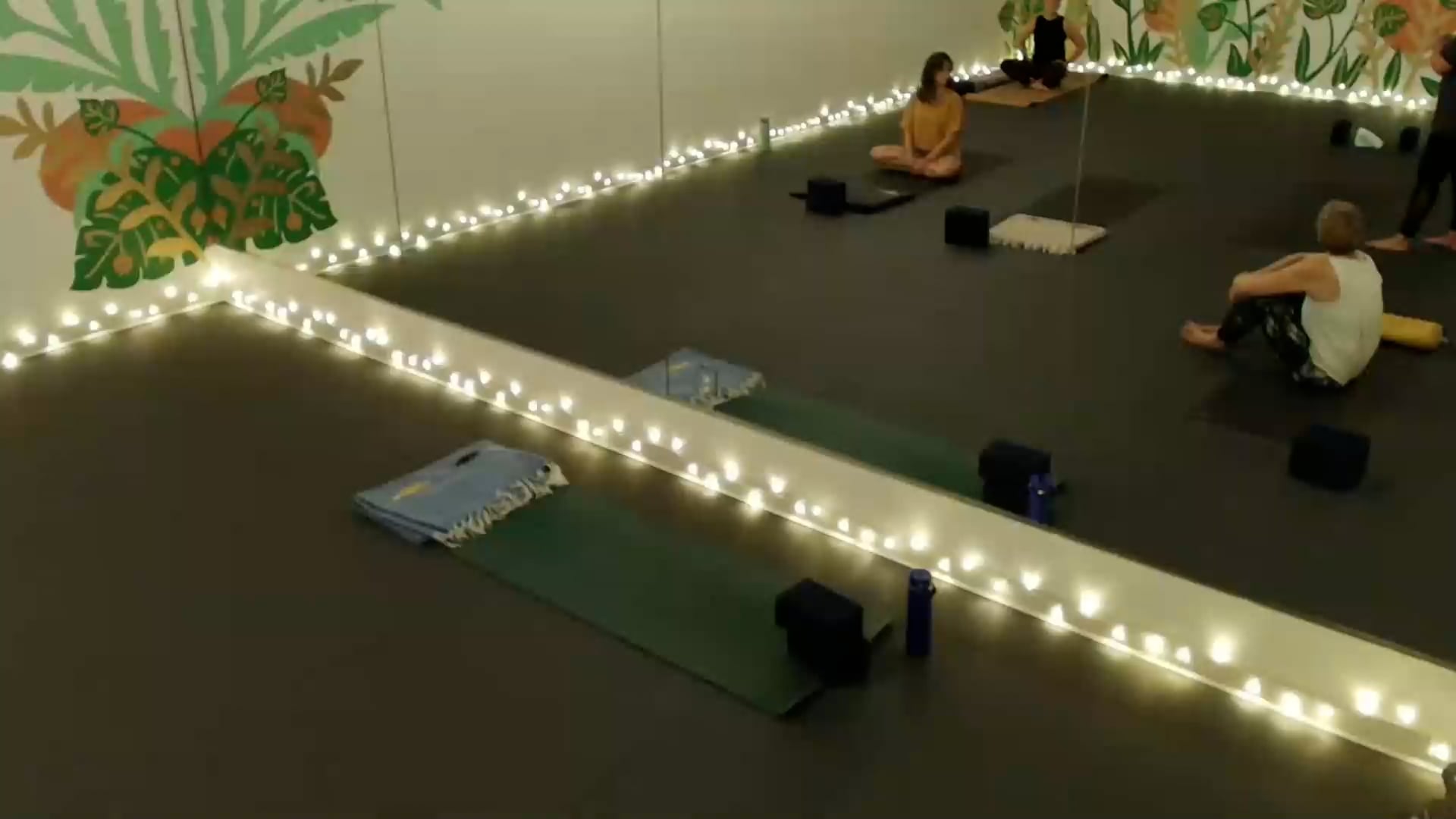 The Retreat: Yoga & Soulful Fitness Video