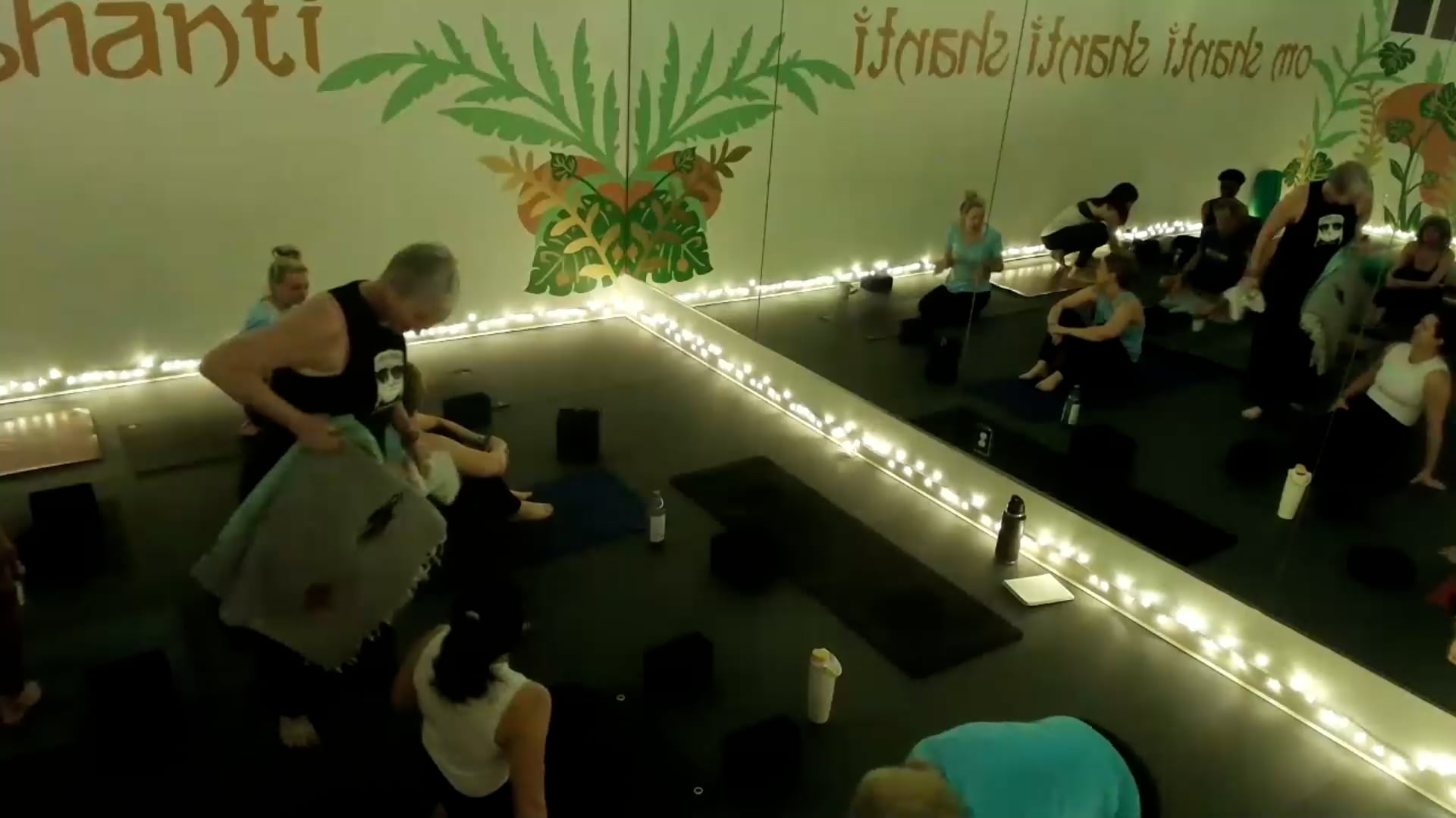 The Retreat: Yoga & Soulful Fitness Video