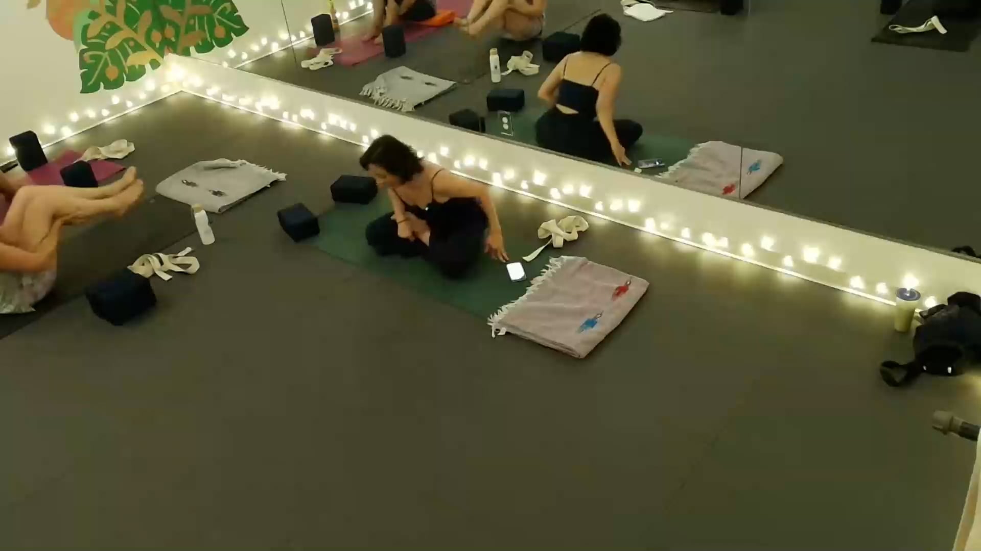The Retreat: Yoga & Soulful Fitness Video