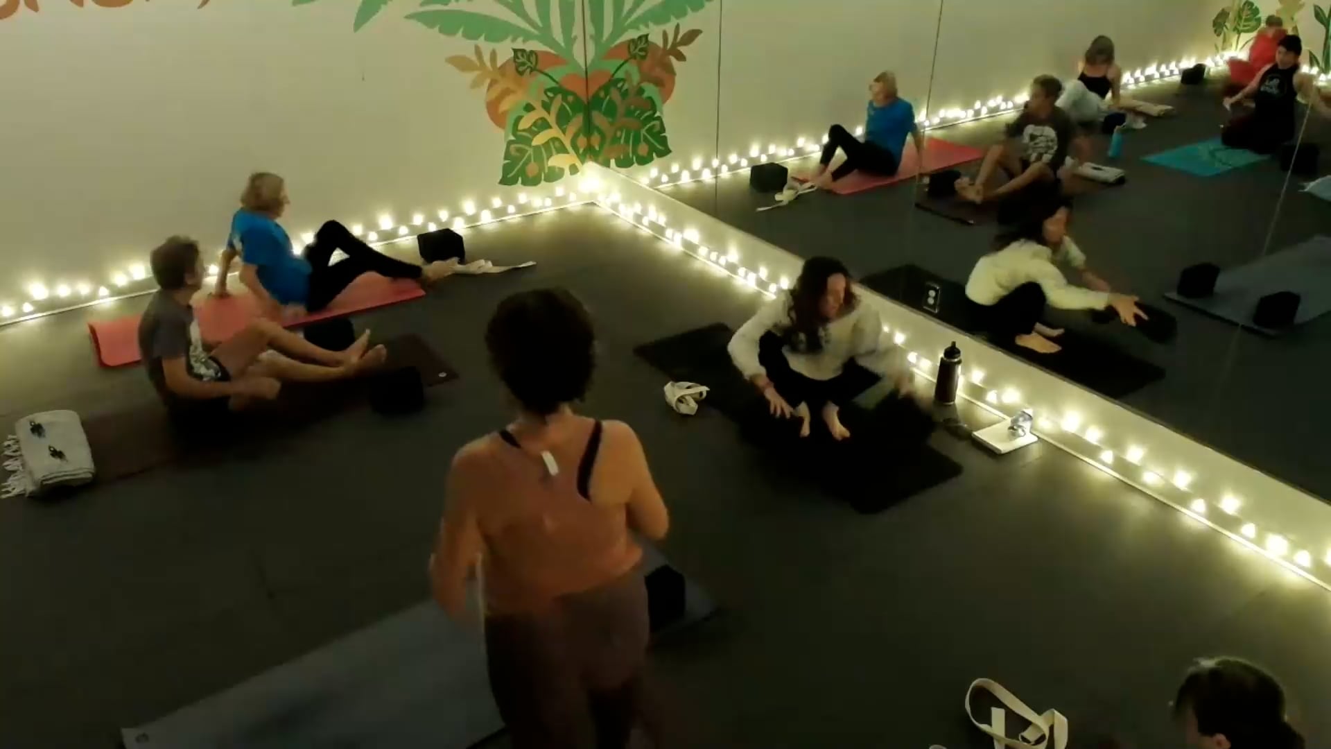 The Retreat: Yoga & Soulful Fitness Video