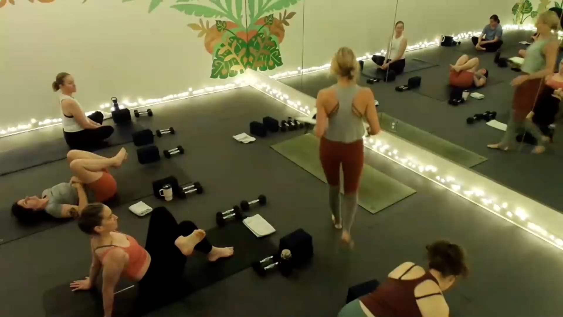 The Retreat: Yoga & Soulful Fitness Video