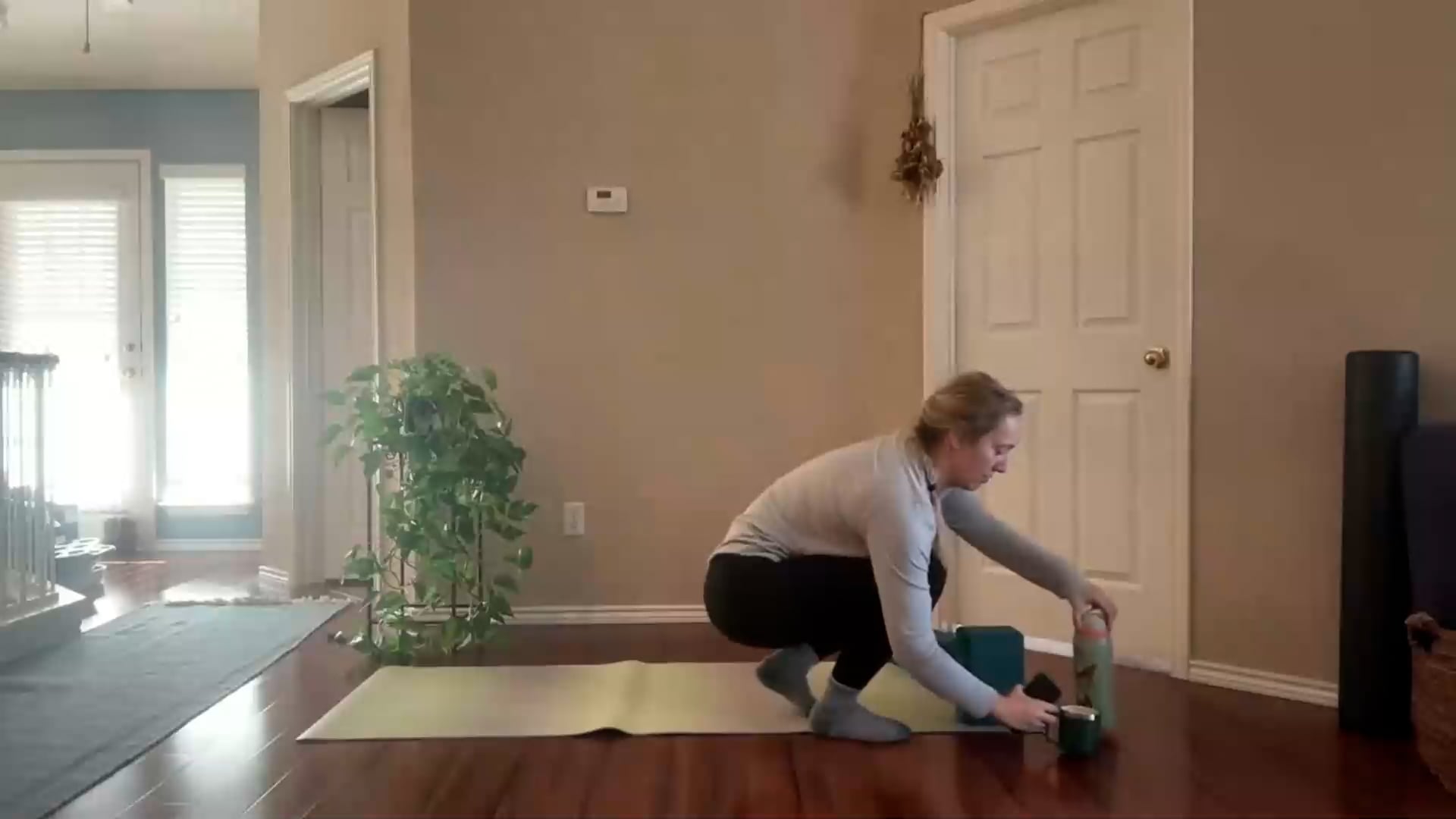 The Retreat: Yoga & Soulful Fitness Video