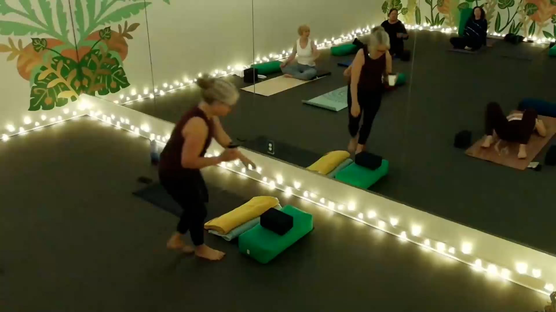 The Retreat: Yoga & Soulful Fitness Video