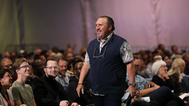 Night 1129 of The Stand | The River C...