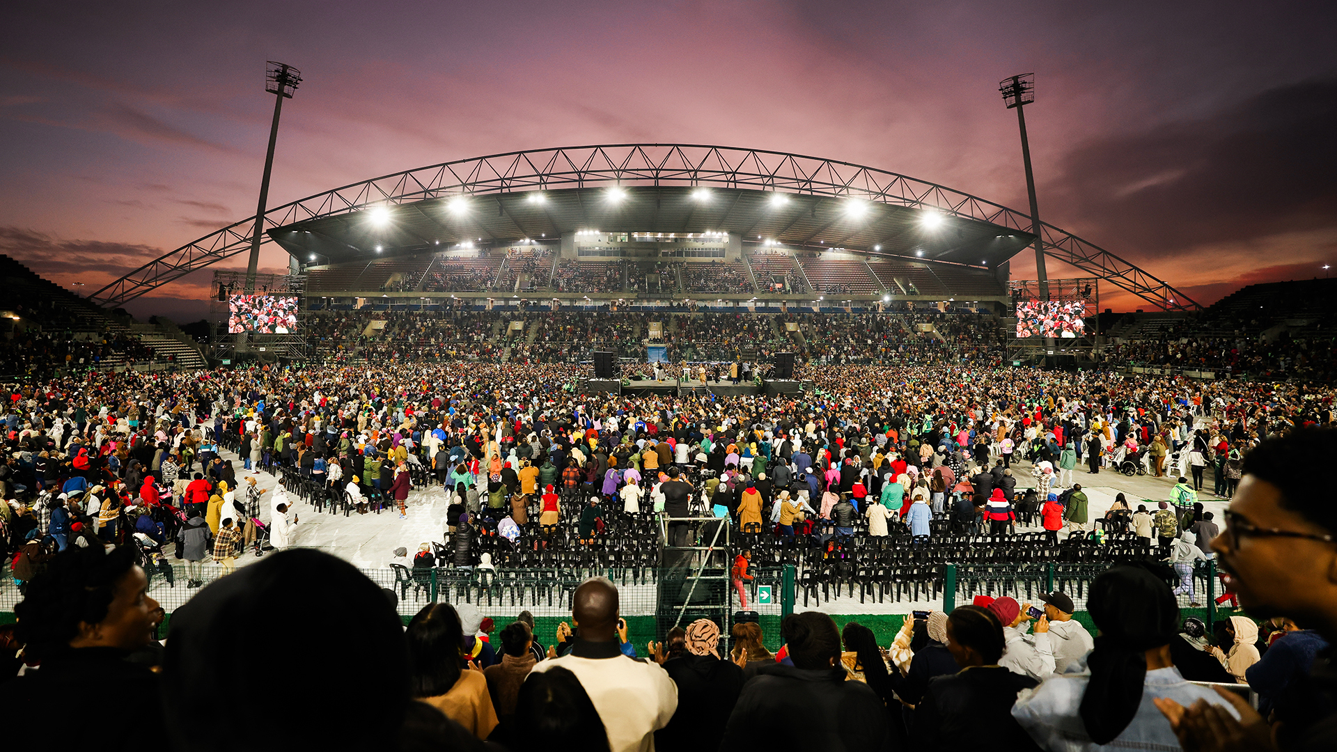 300 Cities Around the World — Global Crusades & Holy Ghost Direction in Budapest