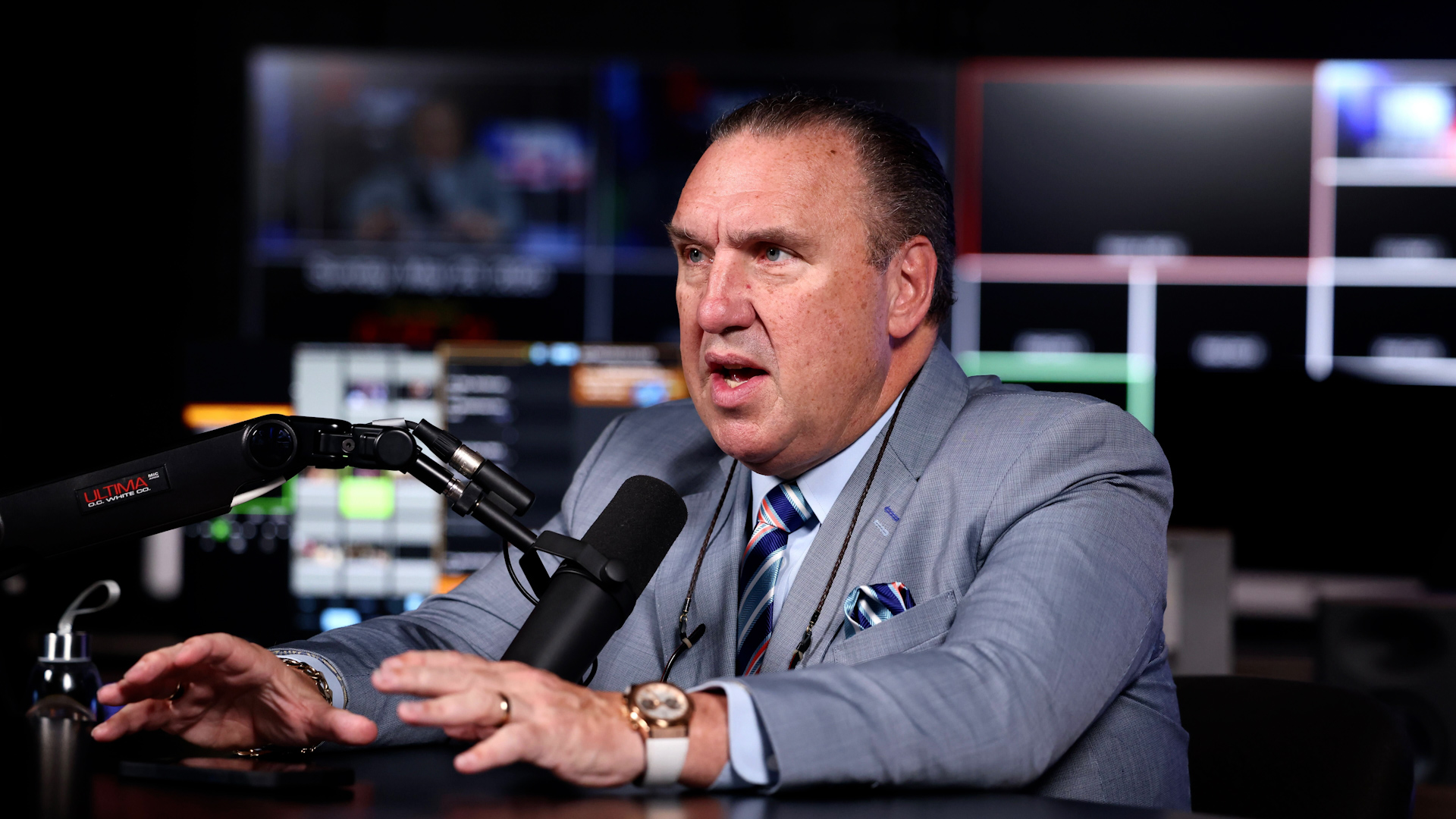 Clinton Power Grab, SA Farmers Dying, & Jeffrey Epstein—Dead or Alive?