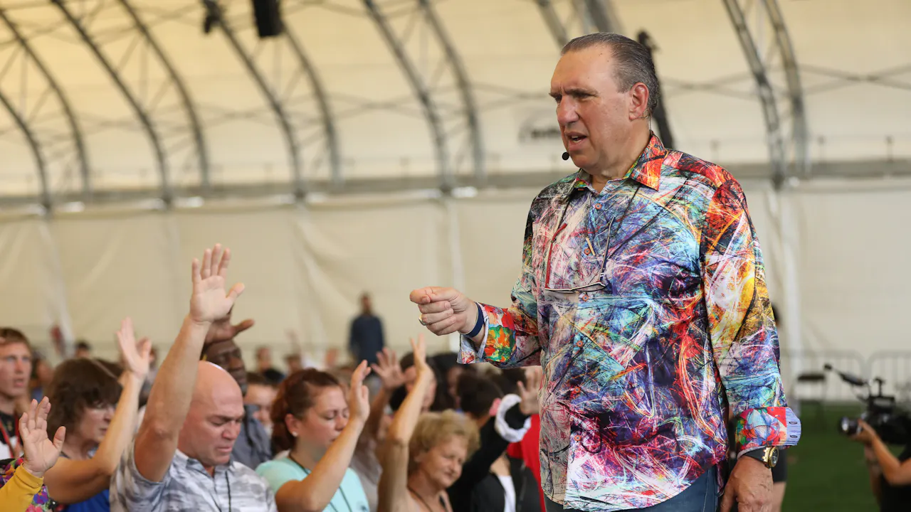 The Holy Ghost & Fire | Rodney Howard-Browne - Revival TV