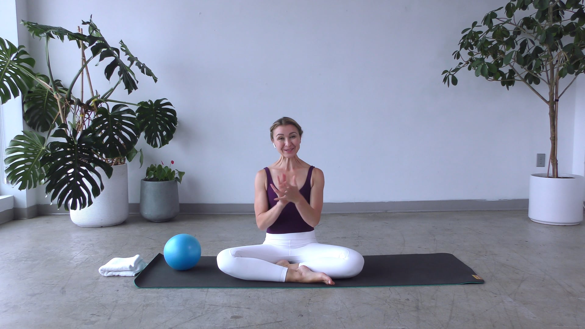 Core + Glute Strength, 13 Min.