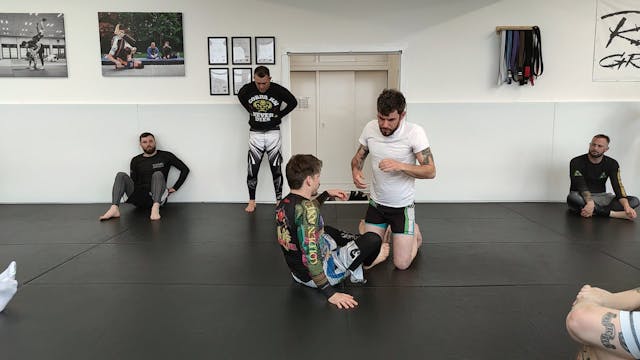 Class (FF) - Closed Guard  Leglocks -...