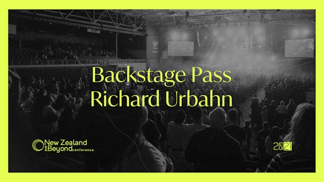 Backstage: Richard Urbahn