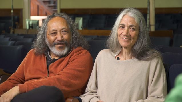 Musicians Steve and Ainsley Apirana's faith journey | Finding The Light | Ep 5