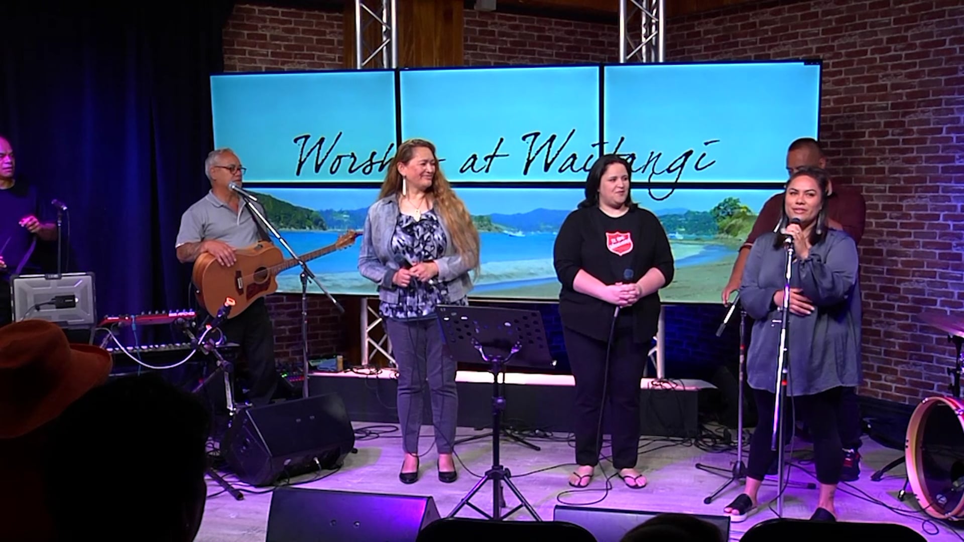 Session 4 - Prayer & Worship with Anihera Carroll & Roxette Ogotau