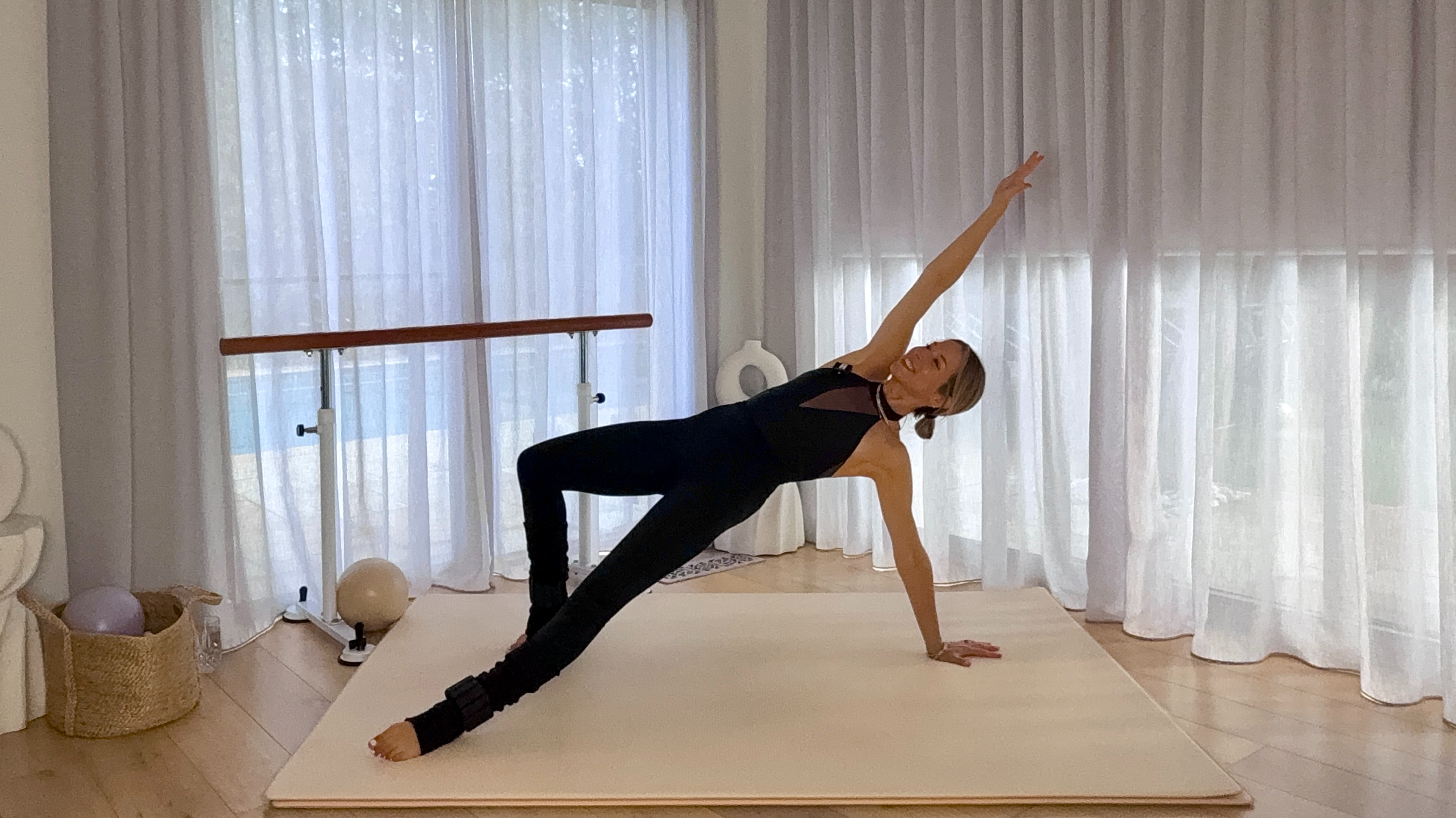 23 Minute Dancer Body 2 - Core Flow