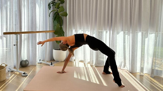 19 Minute Full Body Sculpt & Flow