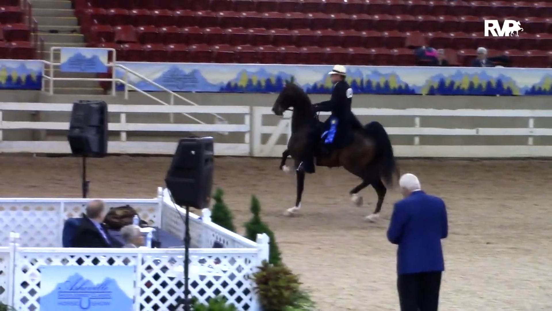 ASC19 - Class 62 - The Crowd Went Nuts and Neil Visser, up - ISO