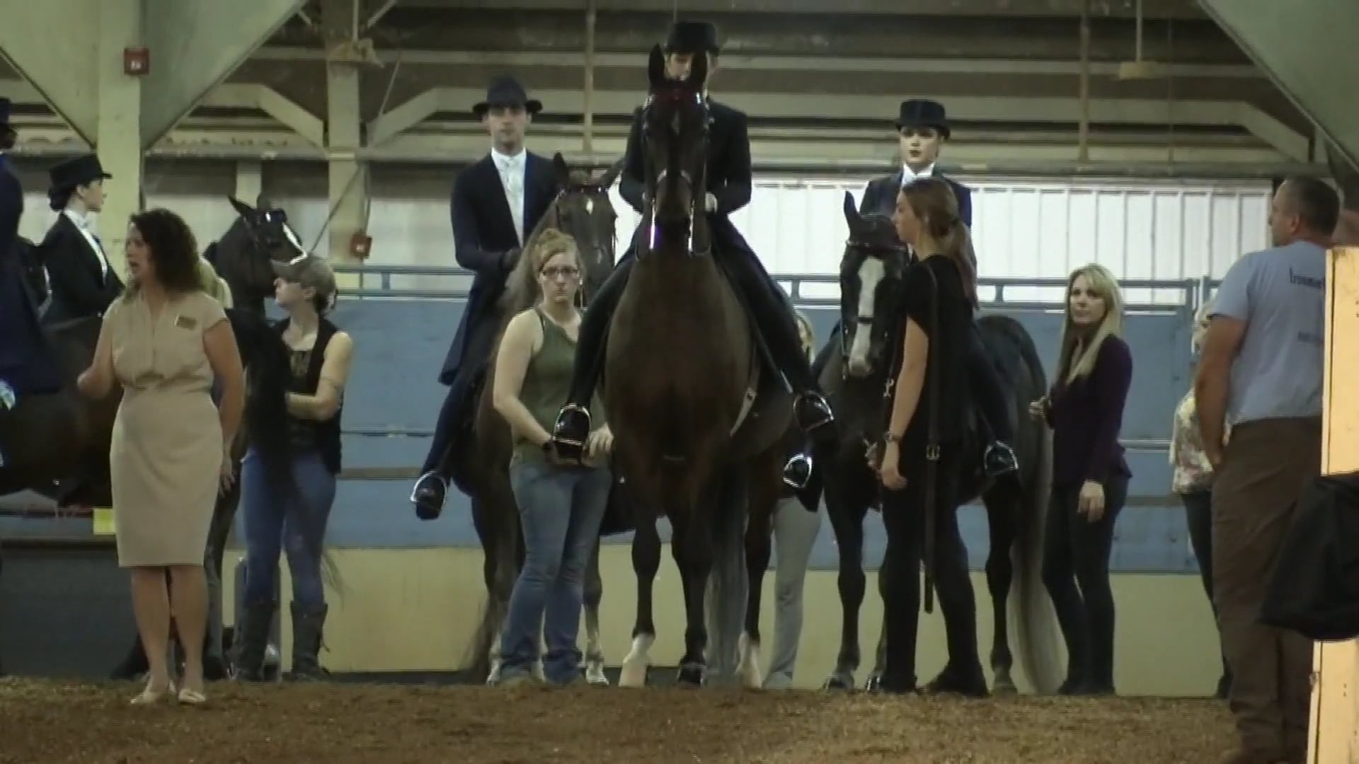 2019 Morgan Grand National - Performance - Monday Evening