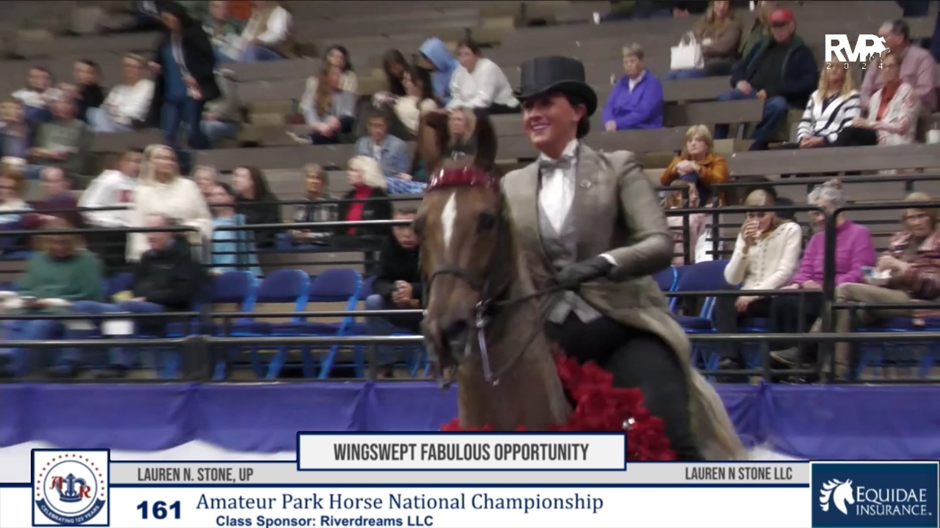 AR24 - Class 161 - Wingswept Fabulous Opportunity and Lauren Stone, Up