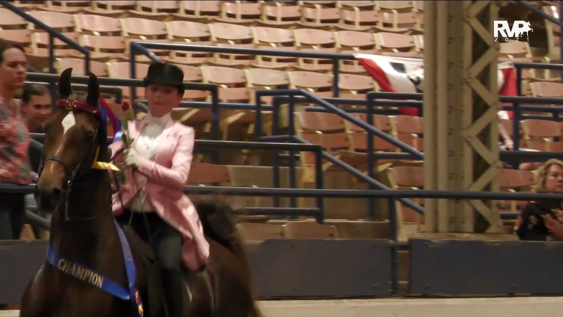 MW21 - Class 198 - Seven Oaks Heir Show and Brooklyn Gaskill, up