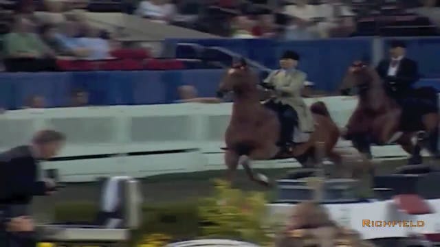 2002 WCHS Class 125 Ladies Five Gaite...