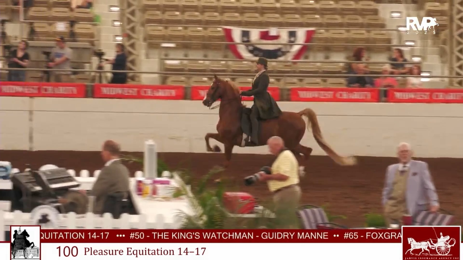 MW25 - Class 99 - CH The King's Speech and Janet Thompson, Up