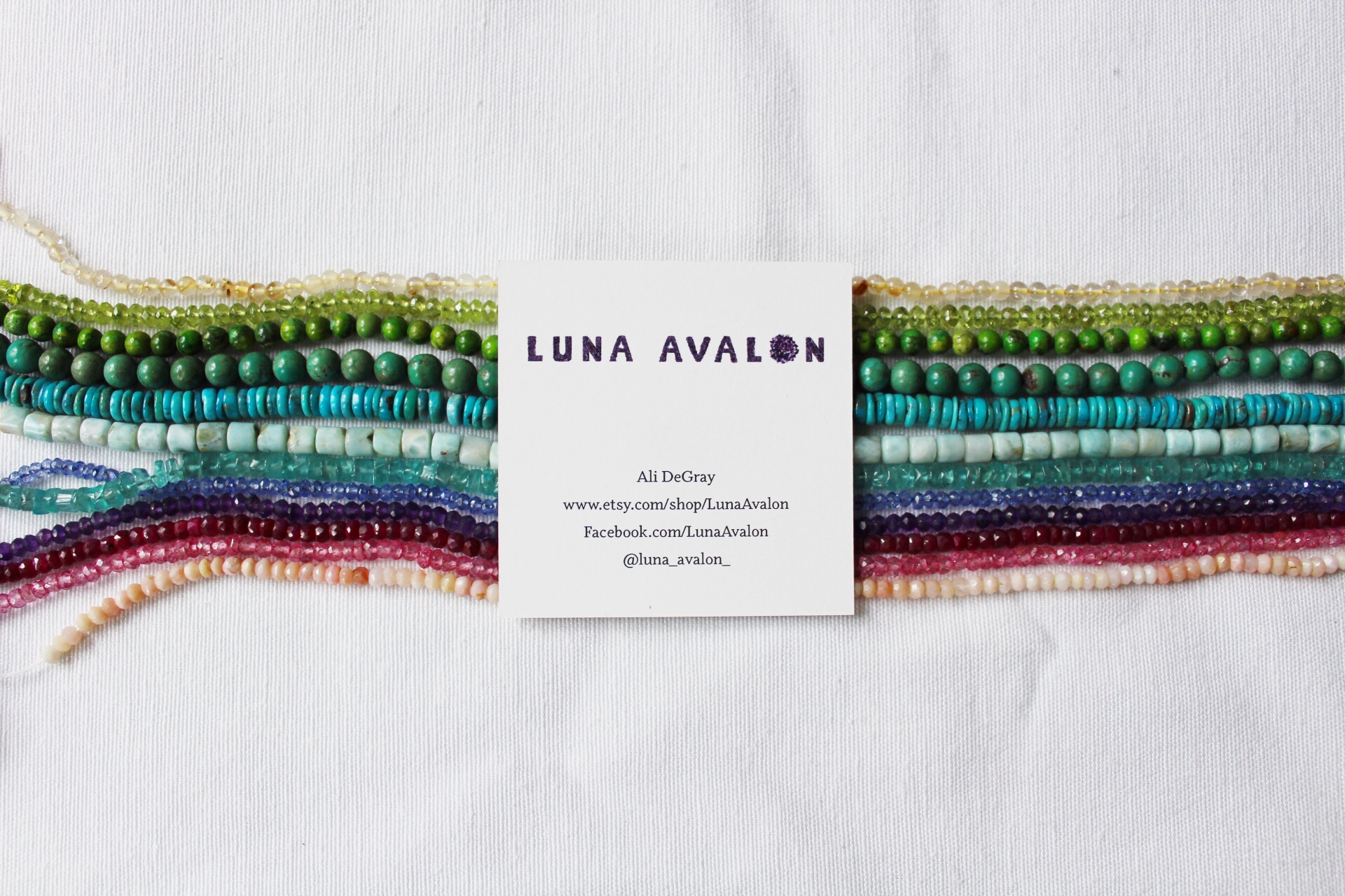 Luna Avalon Commercial