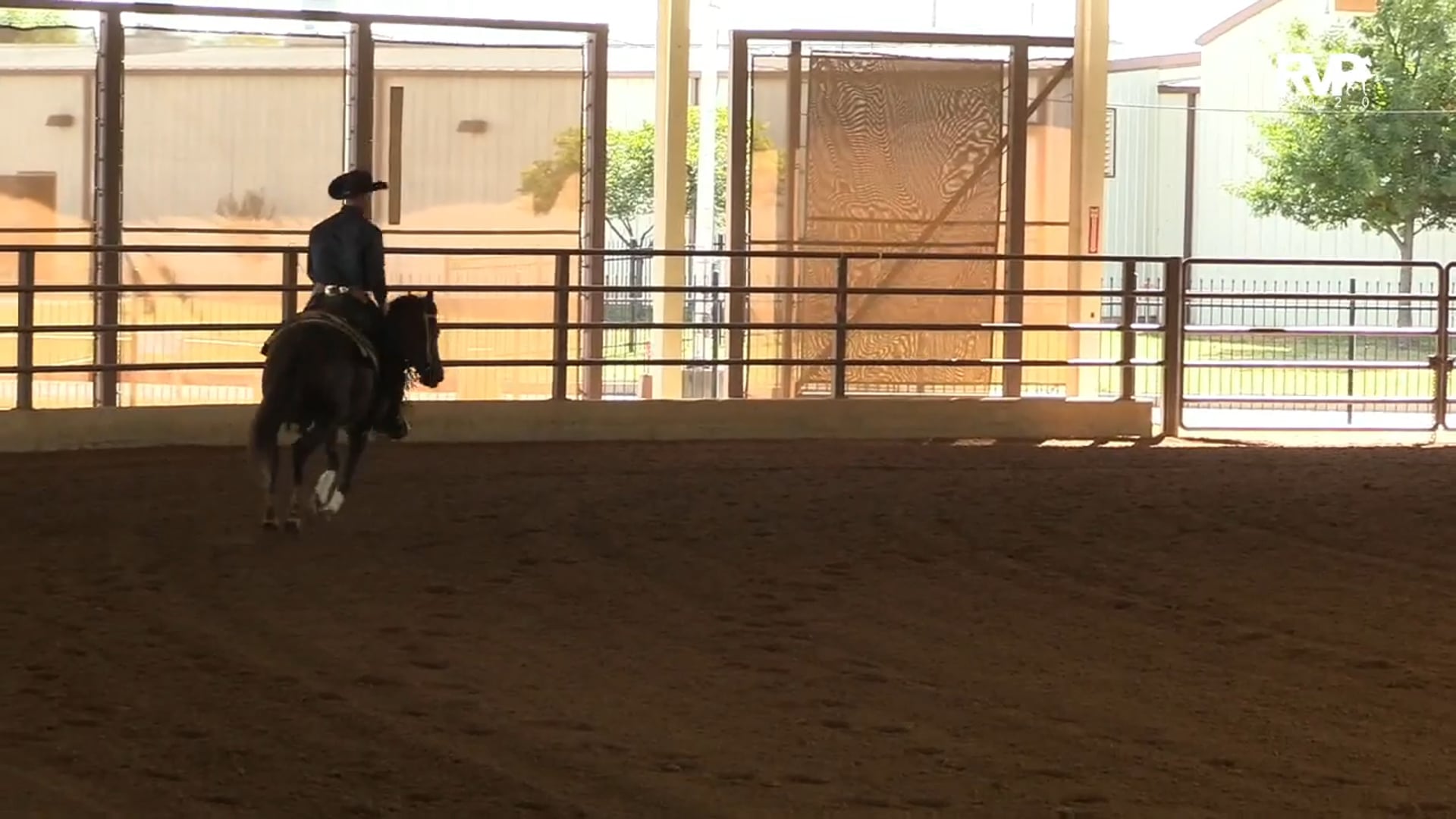 2020 MGN - 10:16 - Friday Afternoon - West Covered Arena