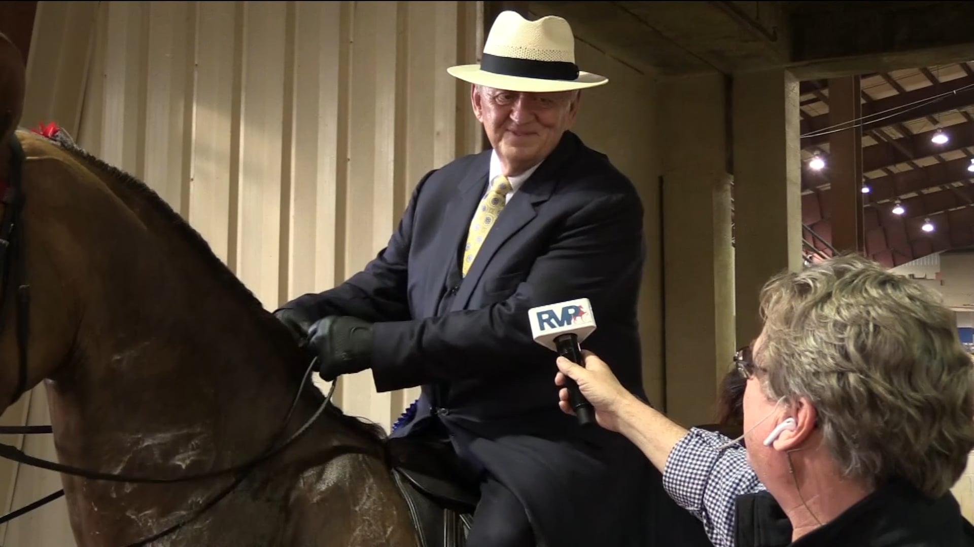 BB19 - Class 27 - The Big House