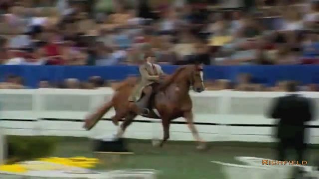 2002 WCHS Class 55 Ladies Amateur Fiv...