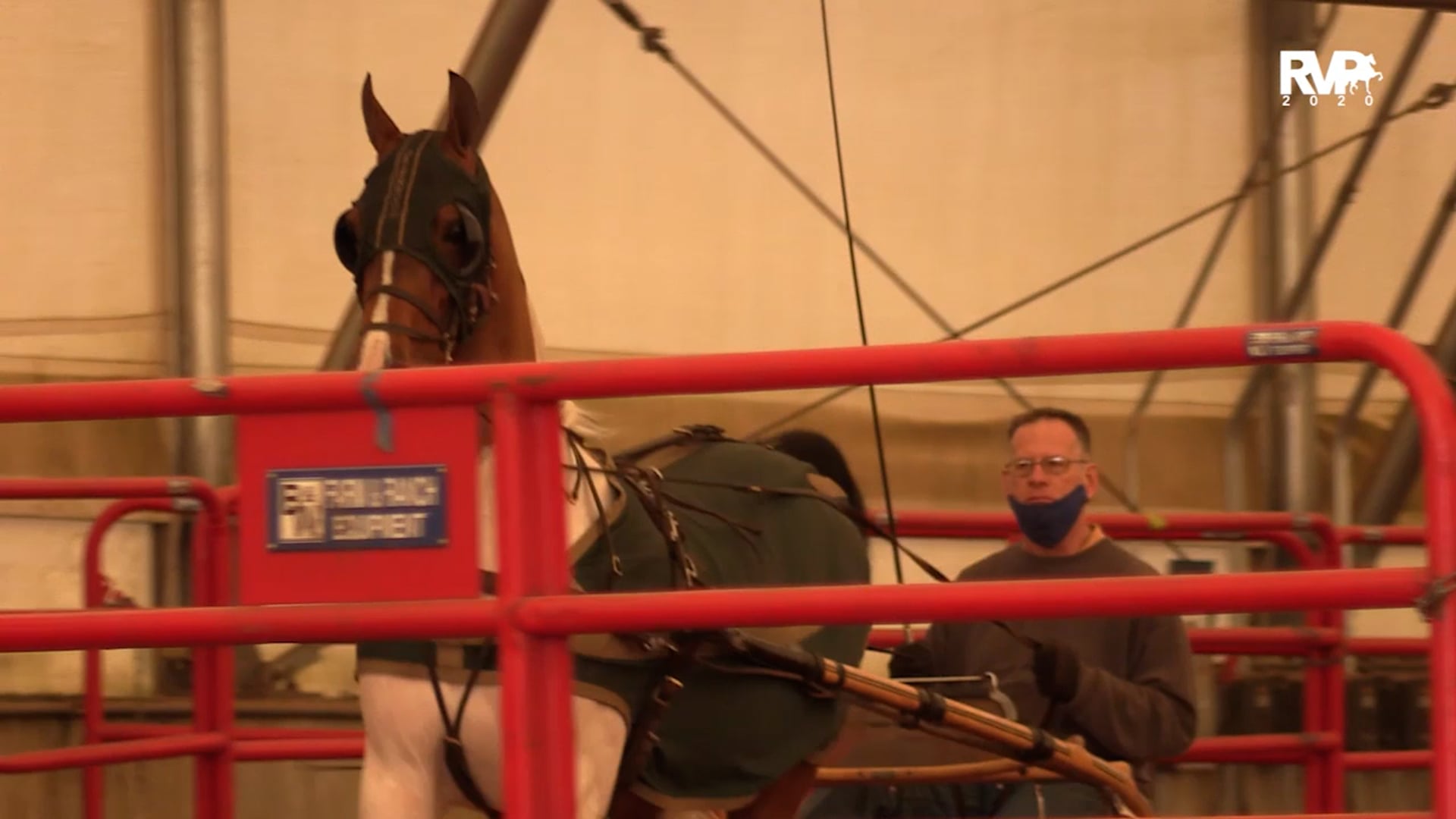 KC20 - Class 189 - Bourbon Select and Julia Tiller, up - ISO