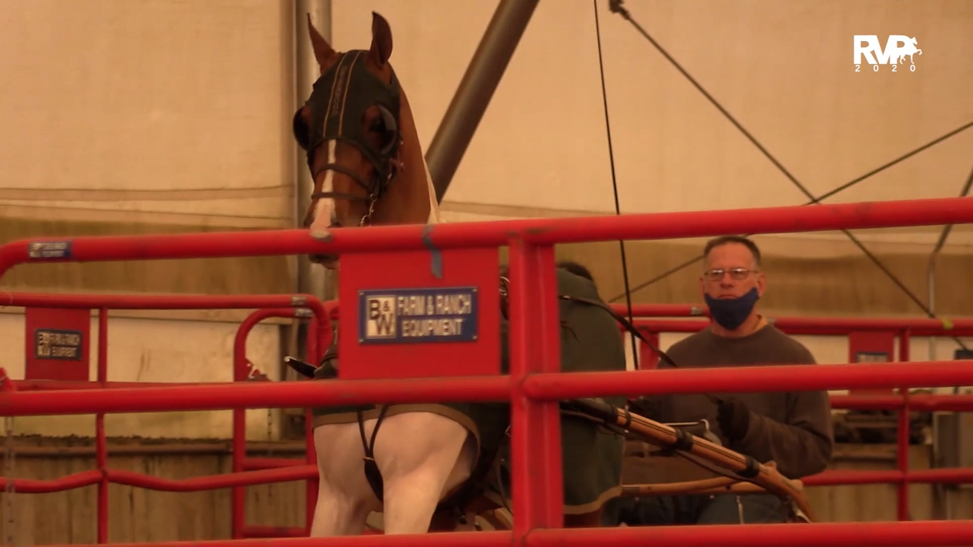 KC20 - Class 72 - Bourbon Select and Julia Tiller, up - ISO