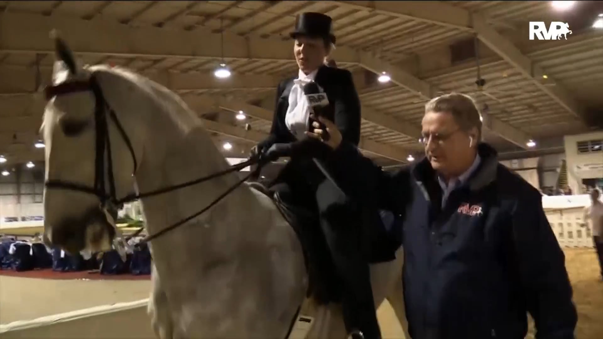 UPHA16 - Class 34 - Dot Com