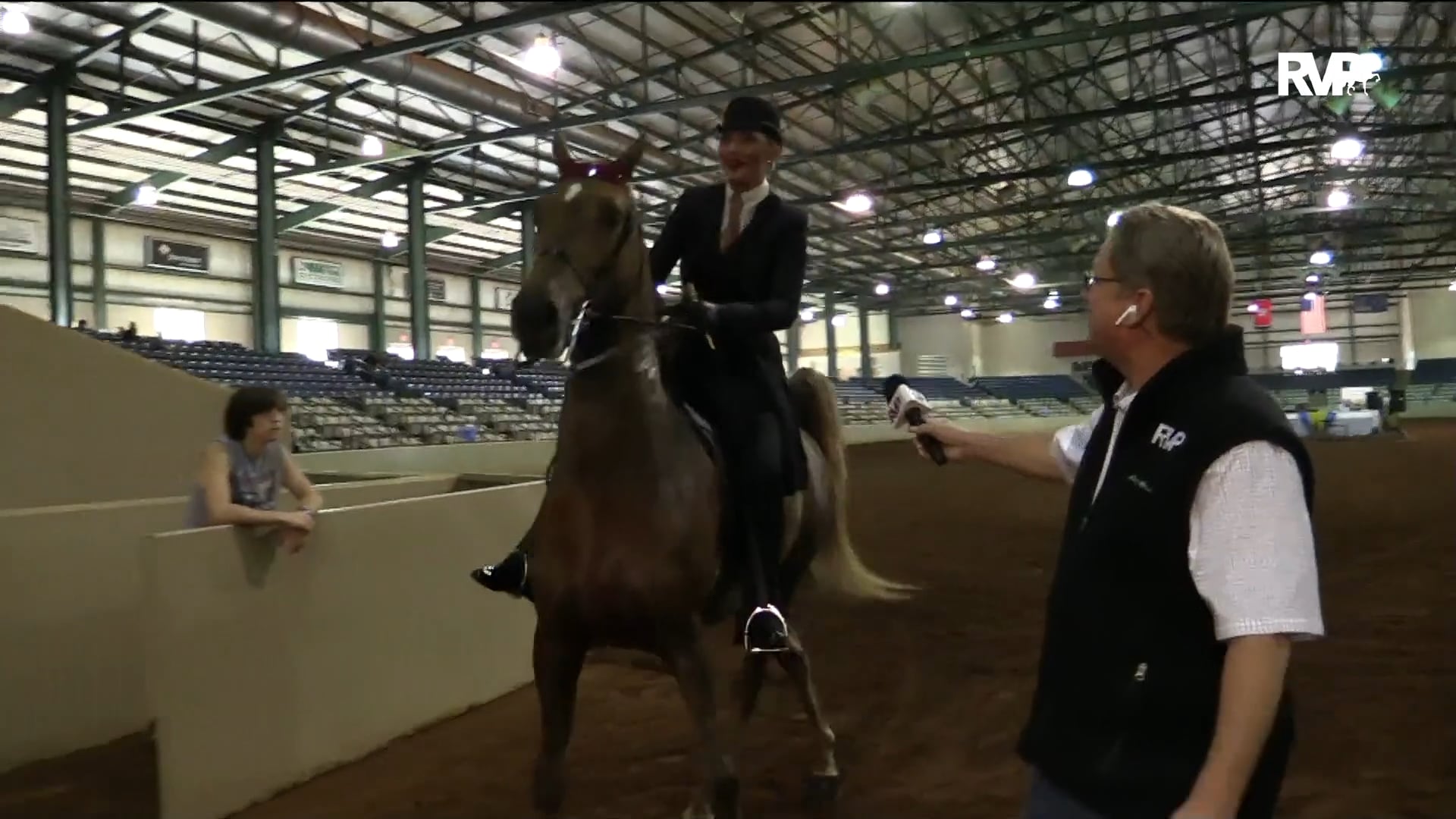 SSS18 Class 26 Rose Arbor's Downtown Man