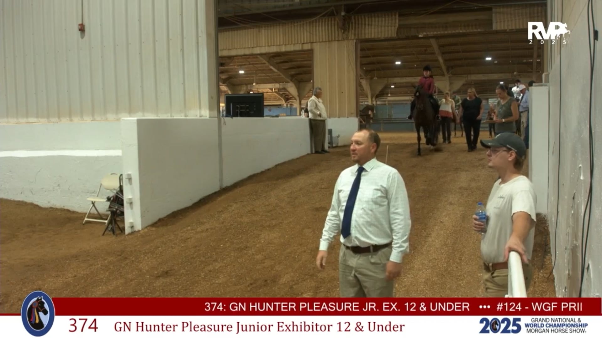 MGN25 - Class 374 - GN Hunter Pleasure Jr Exhibitor 12 & Under