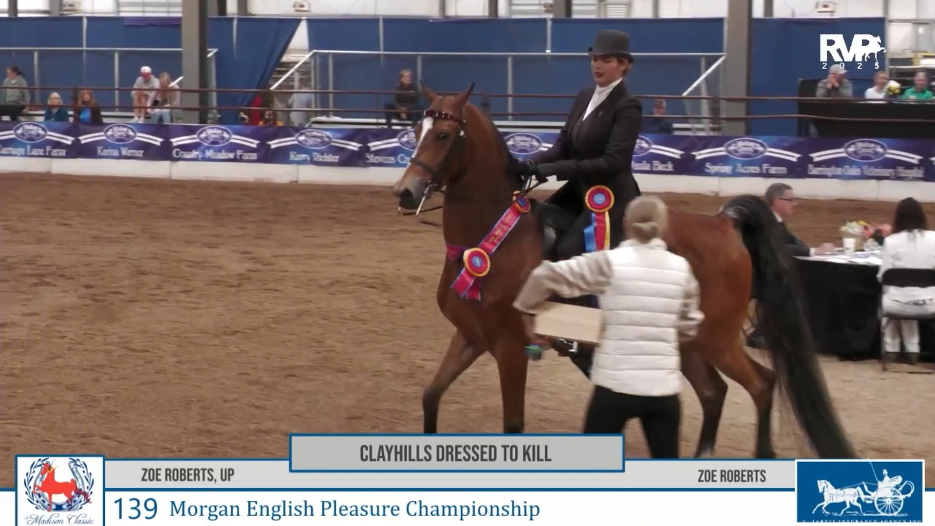 MC25 - Class 139 - Clayhills Dressed to Kill and Zoe Roberts, Up